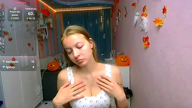   Aphrodita  wow   online show from 11-02-25, 01:27