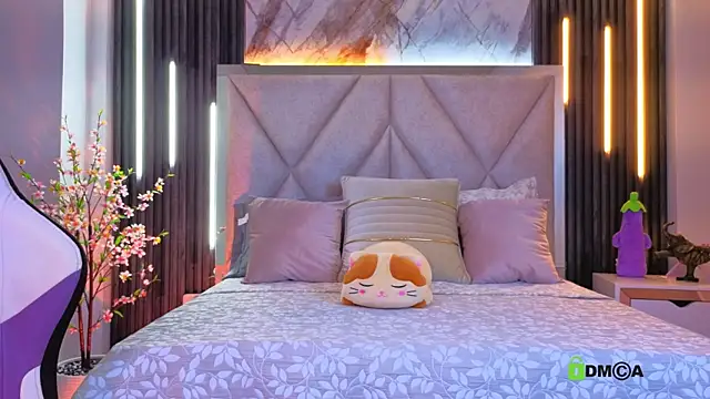 Happy tits online show from 11-19-25, 11:10