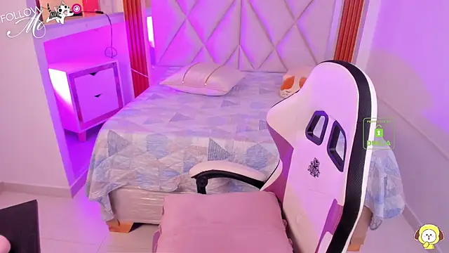 Happy tits online show from 09-08-25, 04:17