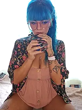 anyalikestosuck online show from 10-17-25, 07:59