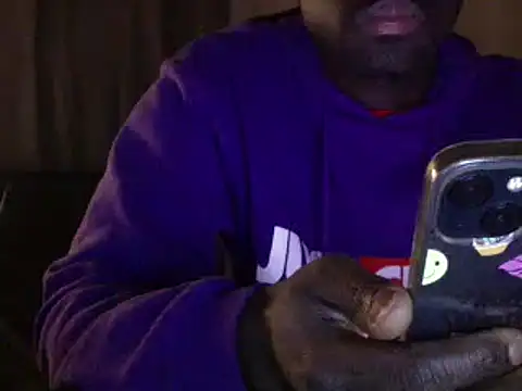 PrinceofZamunda752 online show from 01-07-25, 11:48