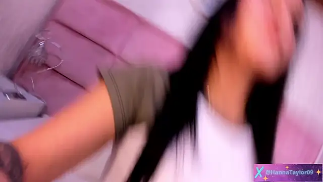 HannaTaylor online show from 02-07-26, 03:36