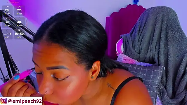 samanthaabloom online show from 10-30-25, 12:20