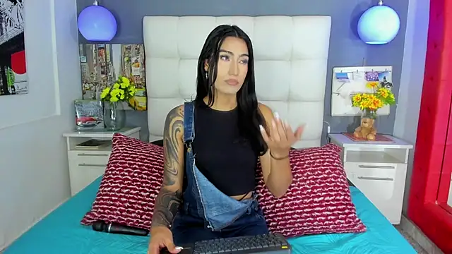 Taly Fox online show from 11-19-25, 03:34