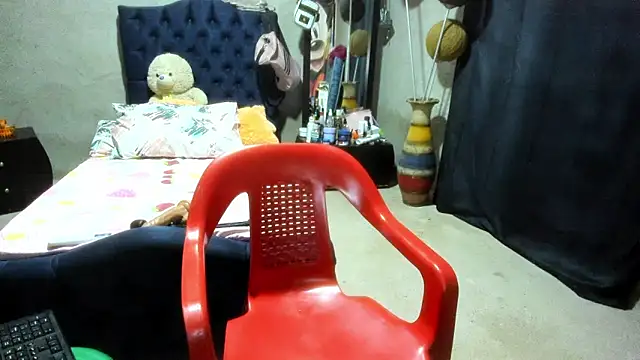 Snapshot of mature__bigboobs__ chatting on 10-24-25, 04:17 mature bigboobs online show from 10-24-25, 04:17