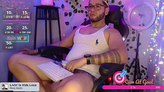 Xein WoIf online show from 10-29-25, 02:32