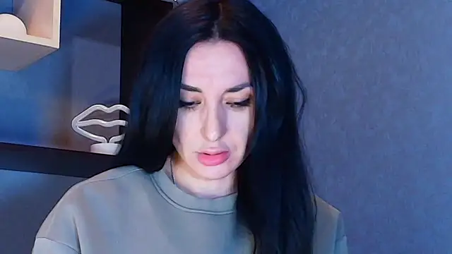 Snapshot of Siaconna chatting on 03-12-25, 06:29 Siaconna online show from 03-12-25, 06:29