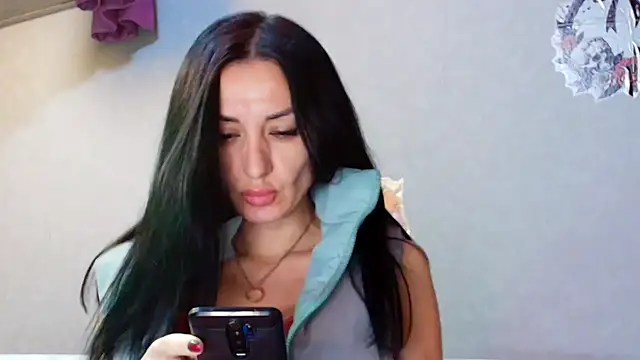 Snapshot of Siaconna chatting on 10-18-25, 06:48 Siaconna online show from 10-18-25, 06:48