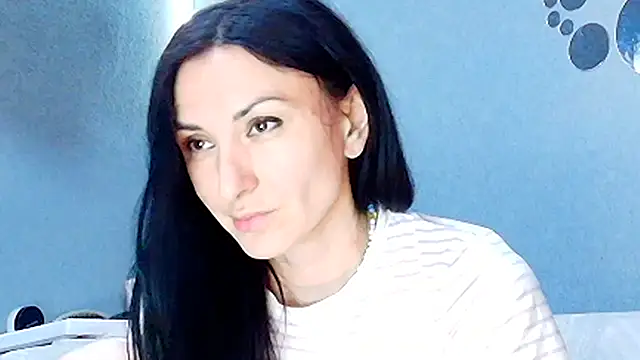 Snapshot of Siaconna chatting on 06-04-26, 10:09 Siaconna online show from 06-04-26, 10:09