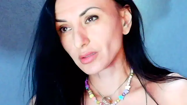 Snapshot of Siaconna chatting on 05-04-26, 08:06 Siaconna online show from 05-04-26, 08:06