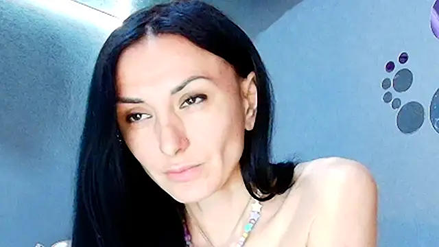 Snapshot of Siaconna chatting on 05-31-26, 08:31 Siaconna online show from 05-31-26, 08:31
