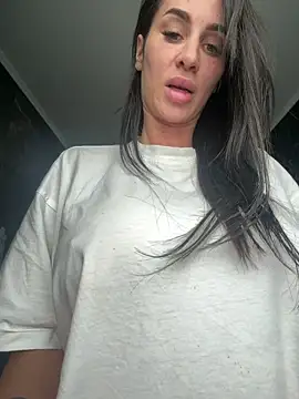 Snapshot of AlexiaStepahn chatting on 05-17-26, 12:27 AlexiaStepahn online show from 05-17-26, 12:27