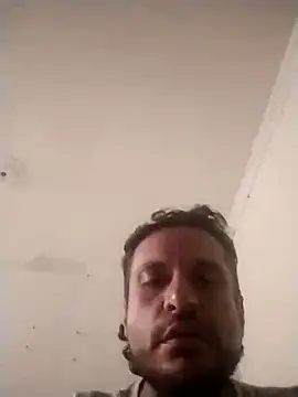 Snapshot of kevin613603 chatting on 10-17-25, 07:22 kevin613603 online show from 10-17-25, 07:22