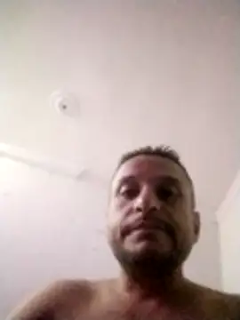 Snapshot of kevin613603 chatting on 02-15-26, 07:42 kevin613603 online show from 02-15-26, 07:42