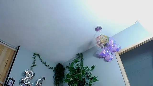 VickyJackson  online show from 03-17-25, 07:58