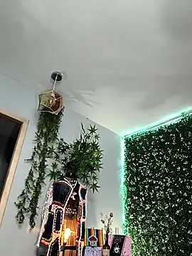 VickyJackson  online show from 03-12-26, 05:50