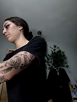 VickyJackson  online show from 02-10-26, 09:25