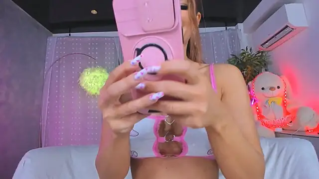 DanieleAida online show from 03-21-26, 06:25