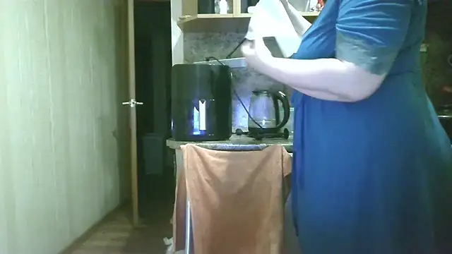 NikolRedMilf online show from 03-20-25, 09:56