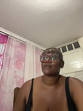 LiraRusso online show from 03-13-26, 03:00