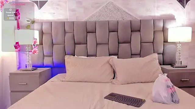 Snapshot of CinthiaCollins chatting on 02-01-25, 08:16 CinthiaCollins online show from 02-01-25, 08:16