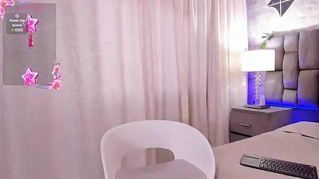 Snapshot of CinthiaCollins chatting on 02-01-25, 11:16 CinthiaCollins online show from 02-01-25, 11:16