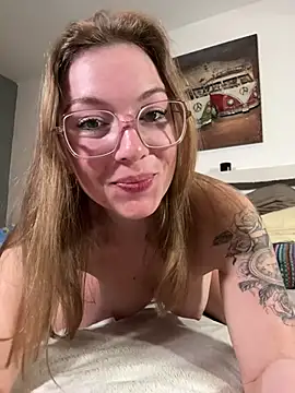 Snapshot of BunnyDiamond1 chatting on 03-08-25, 07:20 BunnyDiamond1 online show from 03-08-25, 07:20