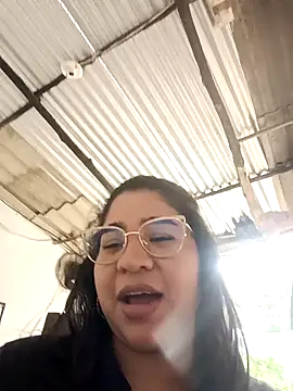 Yelly online show from 02-04-26, 03:40