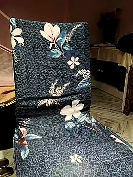 xxxhugedick0001 online show from 11-01-25, 06:35