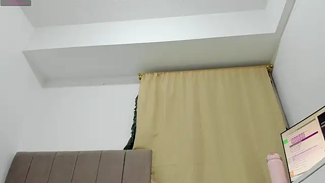 soyamandaa  online show from 04-11-26, 02:52