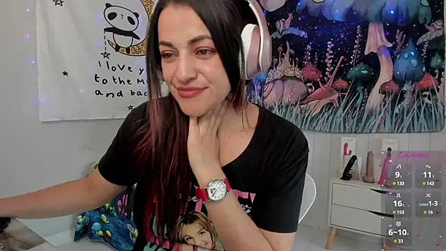 LovelyAzucena online show from 03-06-25, 05:54