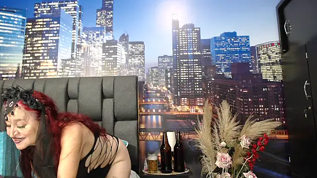 Snapshot of Lucy_mature8 chatting on 04-23-26, 10:00 Lucy mature8 online show from 04-23-26, 10:00