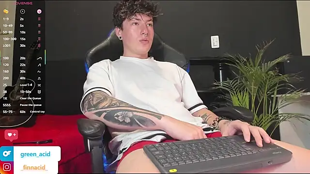 Green acid01 online show from 11-26-25, 05:35