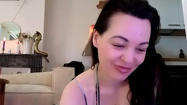 Lilie romeo online show from 02-06-25, 11:31