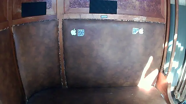 Snapshot of trap_xandi_playlist chatting on 10-13-25, 10:39 trap xandi playlist online show from 10-13-25, 10:39