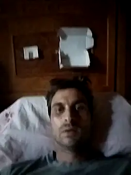 Snapshot of trap_xandi_playlist chatting on 09-18-25, 12:19 trap xandi playlist online show from 09-18-25, 12:19