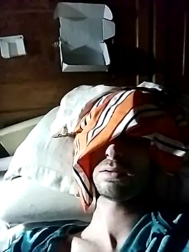 Snapshot of trap_xandi_playlist chatting on 11-05-25, 04:37 trap xandi playlist online show from 11-05-25, 04:37