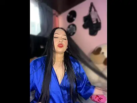 Noa Sakura  online show from 05-30-26, 10:37
