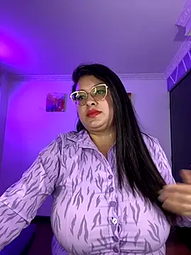 MiiaaJoness online show from 11-10-25, 04:12