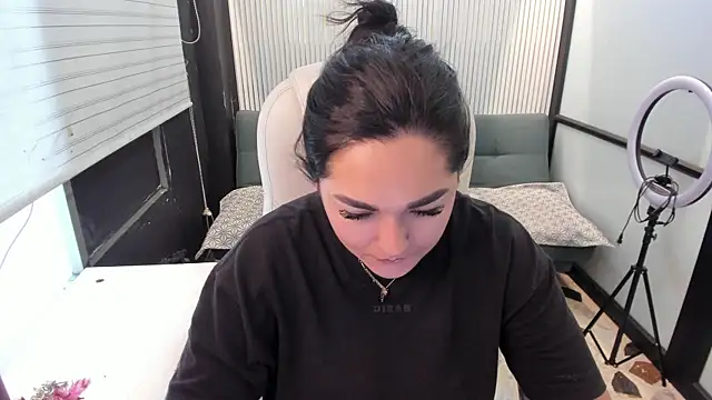 CelesteBrucee online show from 04-16-26, 07:36