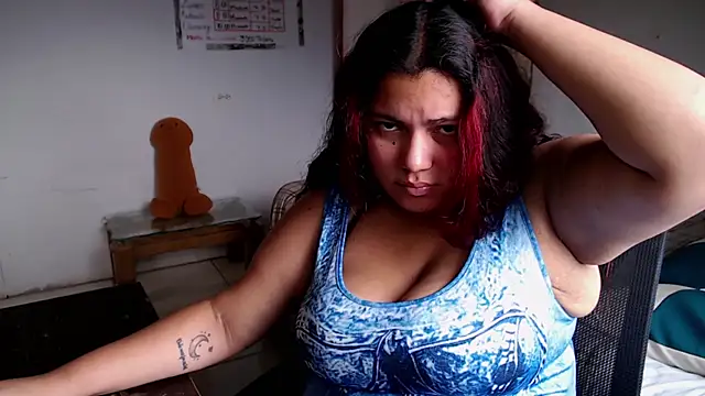 girl milk2 online show from 04-13-26, 03:49