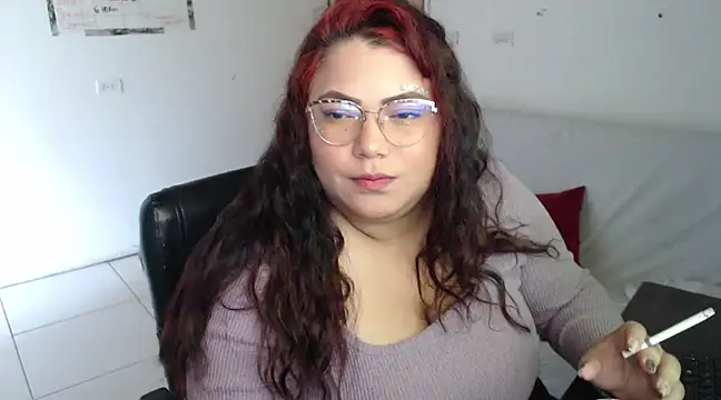 girl milk2 online show from 03-08-25, 02:19