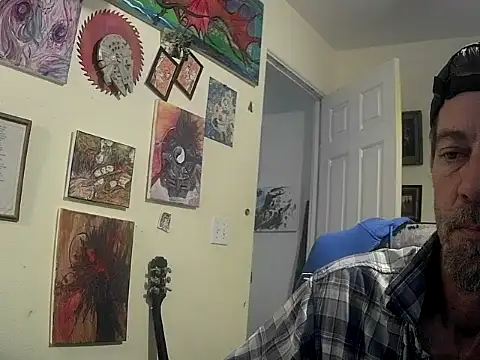 druetrue online show from 10-25-25, 03:34