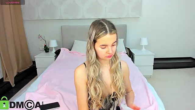 Donna Evans online show from 04-17-26, 12:02