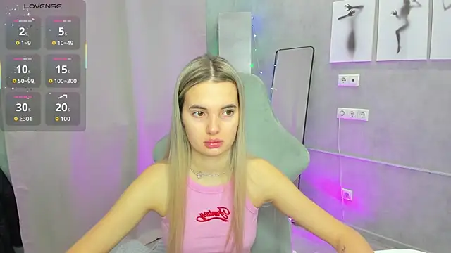 Donna Evans online show from 12-22-25, 12:11