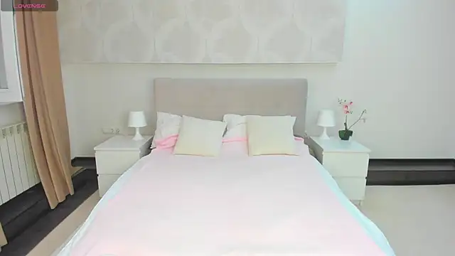 Snapshot of Donna_Evans chatting on 07-11-26, 11:38 Donna Evans online show from 07-11-26, 11:38