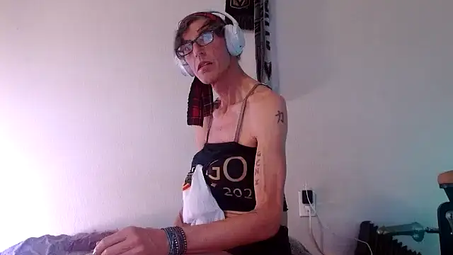 Taylorsexbot online show from 03-29-26, 09:00