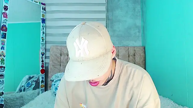  justinmoon2 online show from 11-23-25, 04:55