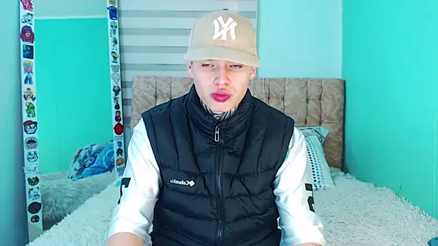  justinmoon2 online show from 12-04-25, 08:19