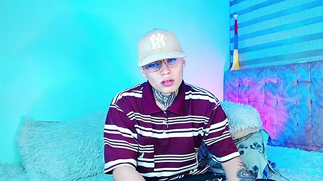  justinmoon2 online show from 07-03-26, 05:14